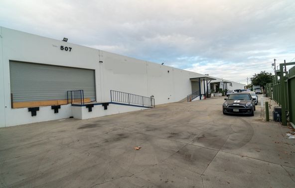 555 East Jefferson Boulevard, Los Angeles, CA 90011